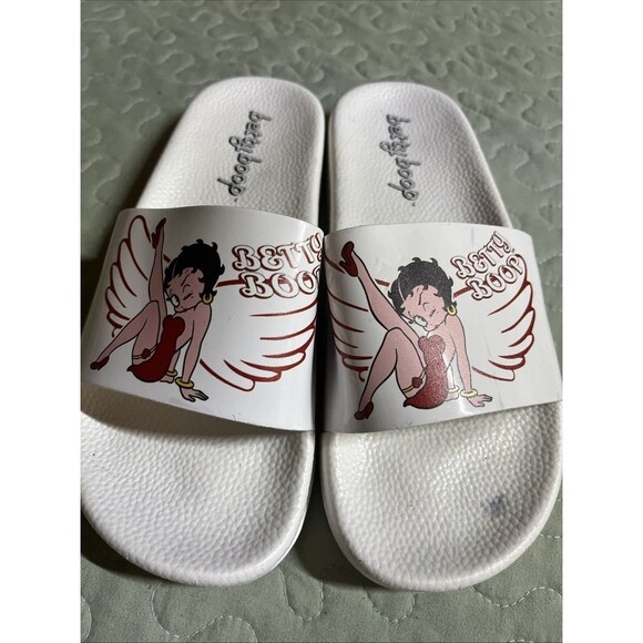 Betty Boop Angel Women's Slip On Slides Sandals Size 8 White New without Tags - Picture 2 of 6